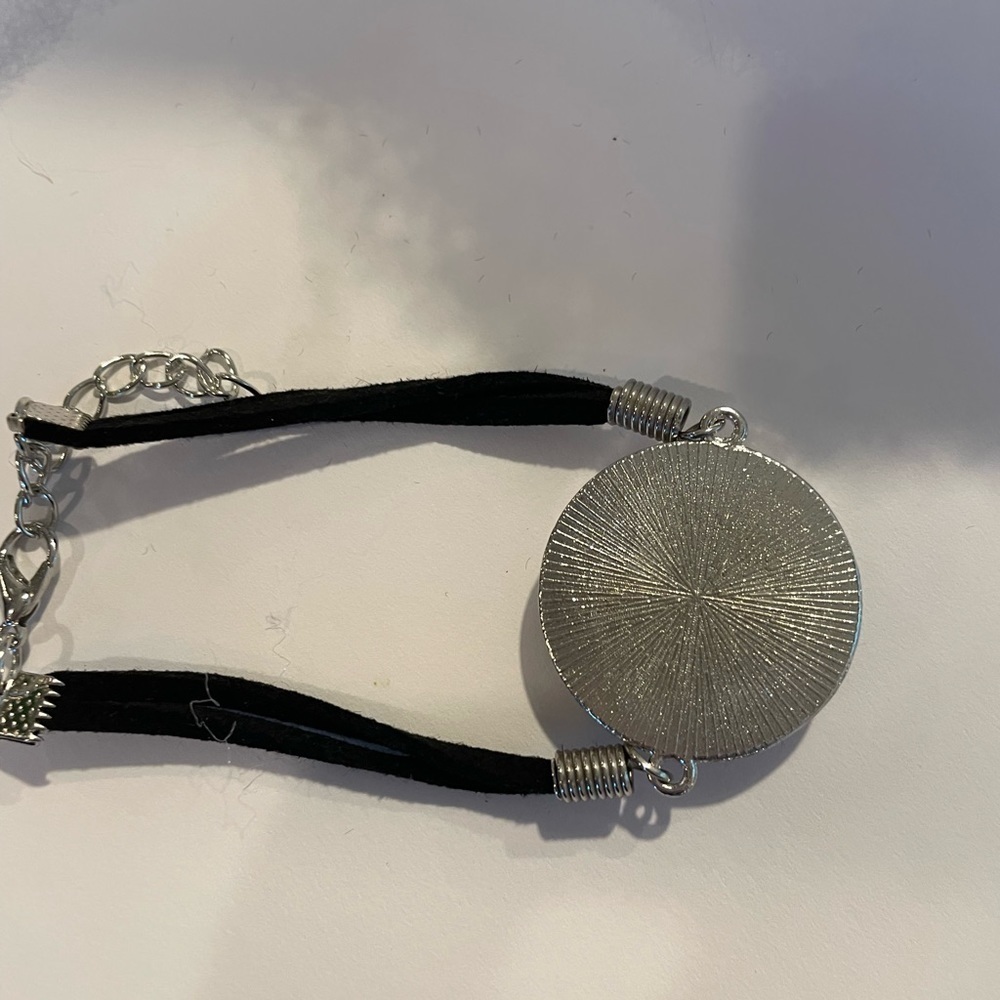 Unique bracelet - Picture 4 of 4
